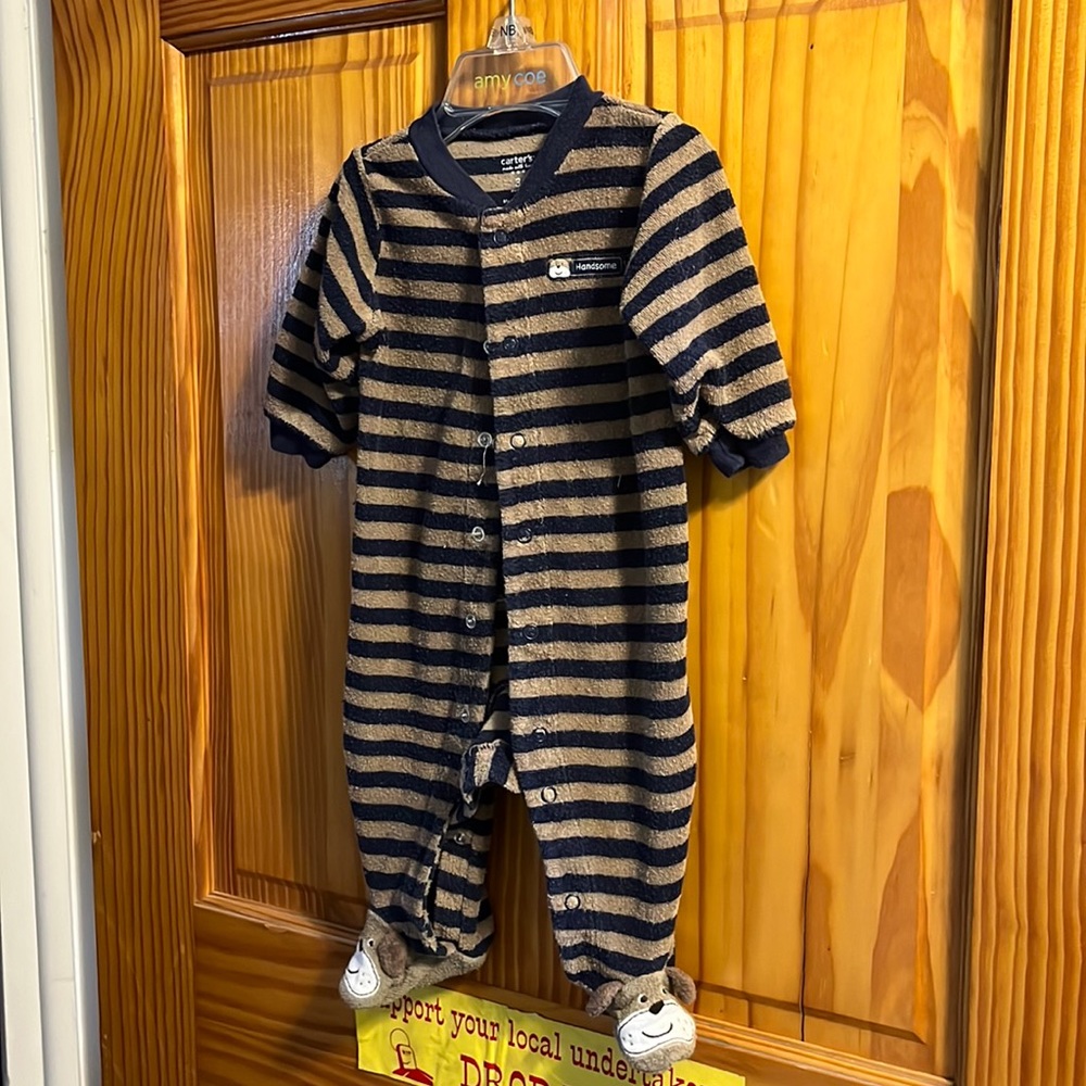 Carter’s boys onesie size 3 months with dog footies and design on back
